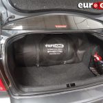 Equipo de GNC con cilindro de 90 litros.